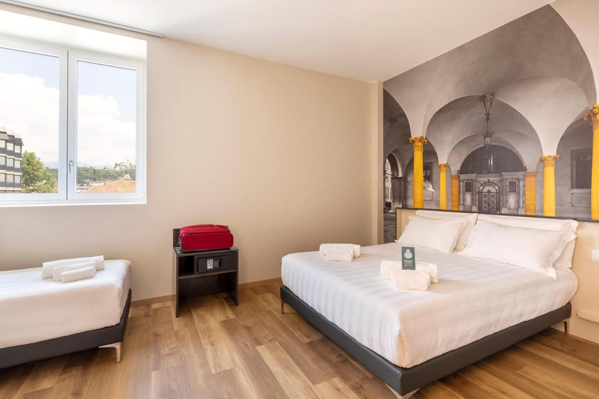 B&B Hotel Μπρέσια Εξωτερικό φωτογραφία
